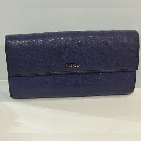 Furla Purple Embossed leather wallet Clutch - Picture 8 of 8